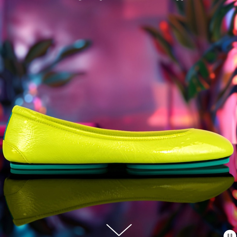 Tieks Unmellow Yellow Patent Leather Ballet Flats Limited Release Size 9
